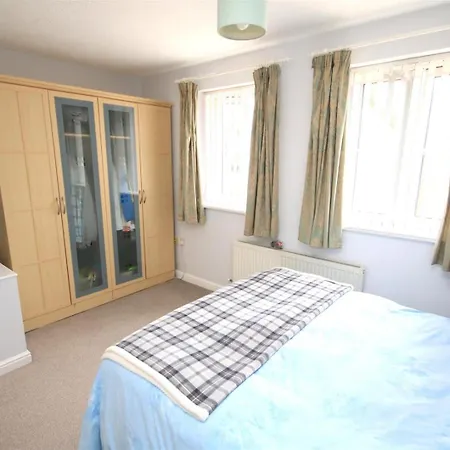 Апартаменты No1 House Stainforth (South Yorkshire)